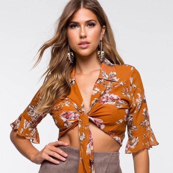 a'gaci Tops - Tie Front Top (READ DESCRIPTION)